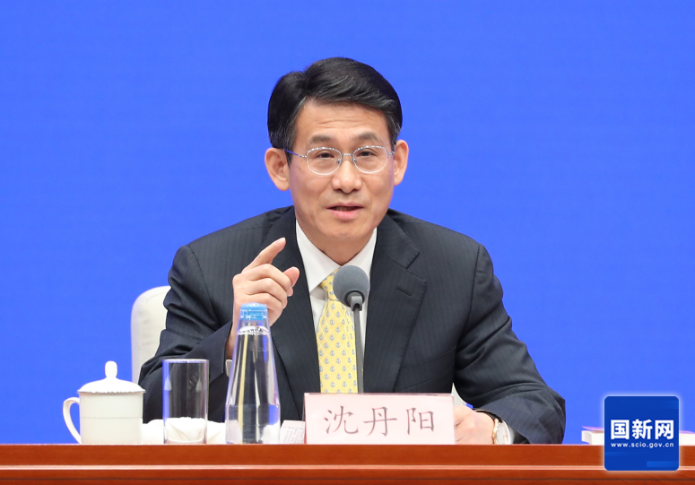 办举行吹风会 解读《政府工作报告冰球突破豪华版app国务院新闻(图4)