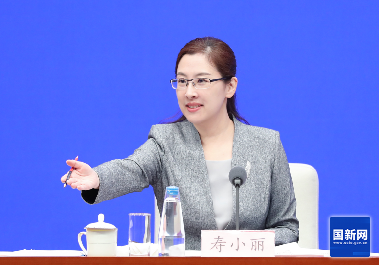办举行吹风会 解读《政府工作报告冰球突破豪华版app国务院新闻(图2)