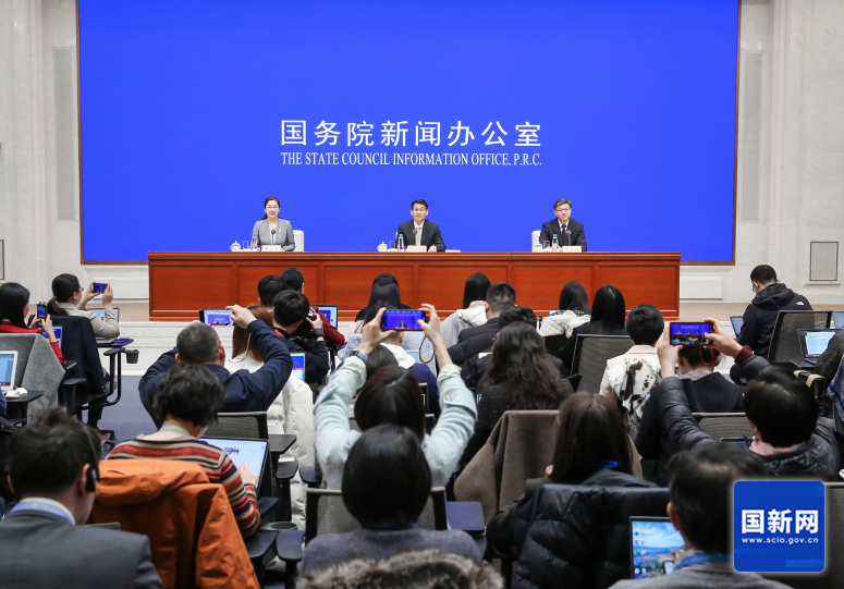 办举行吹风会 解读《政府工作报告冰球突破豪华版app国务院新闻(图3)